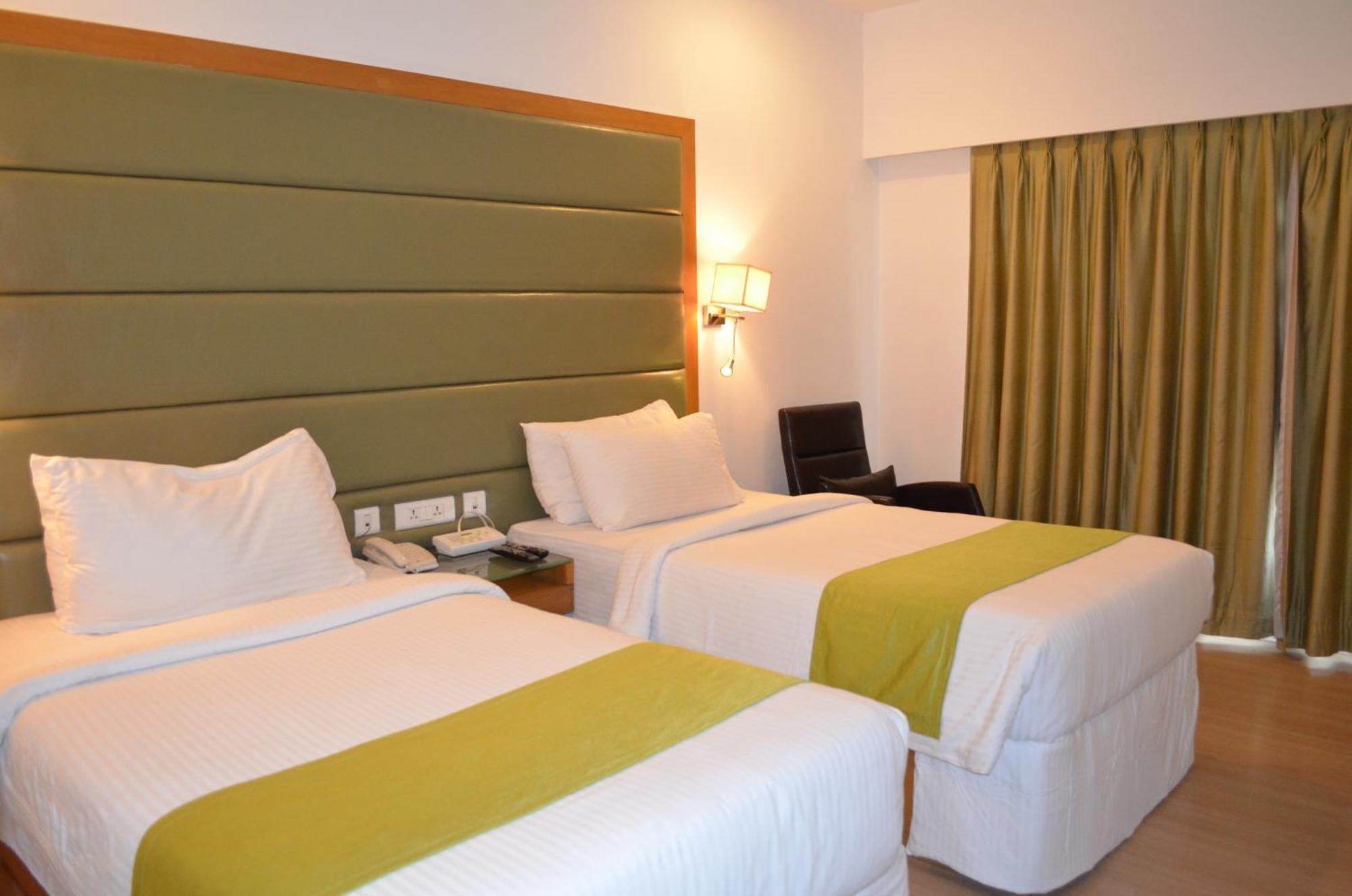 Peerless Hotel ไฮเดอราบัด ภายนอก รูปภาพ