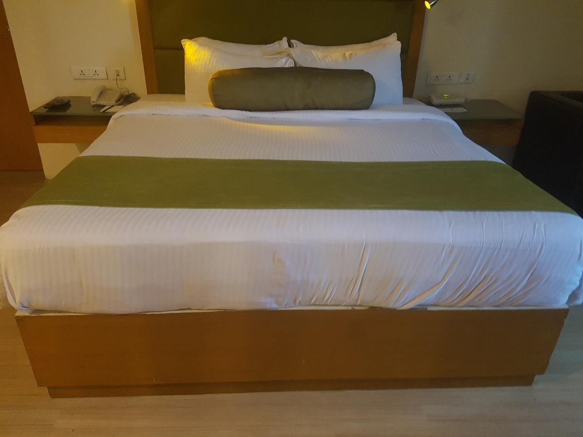 Peerless Hotel ไฮเดอราบัด ภายนอก รูปภาพ