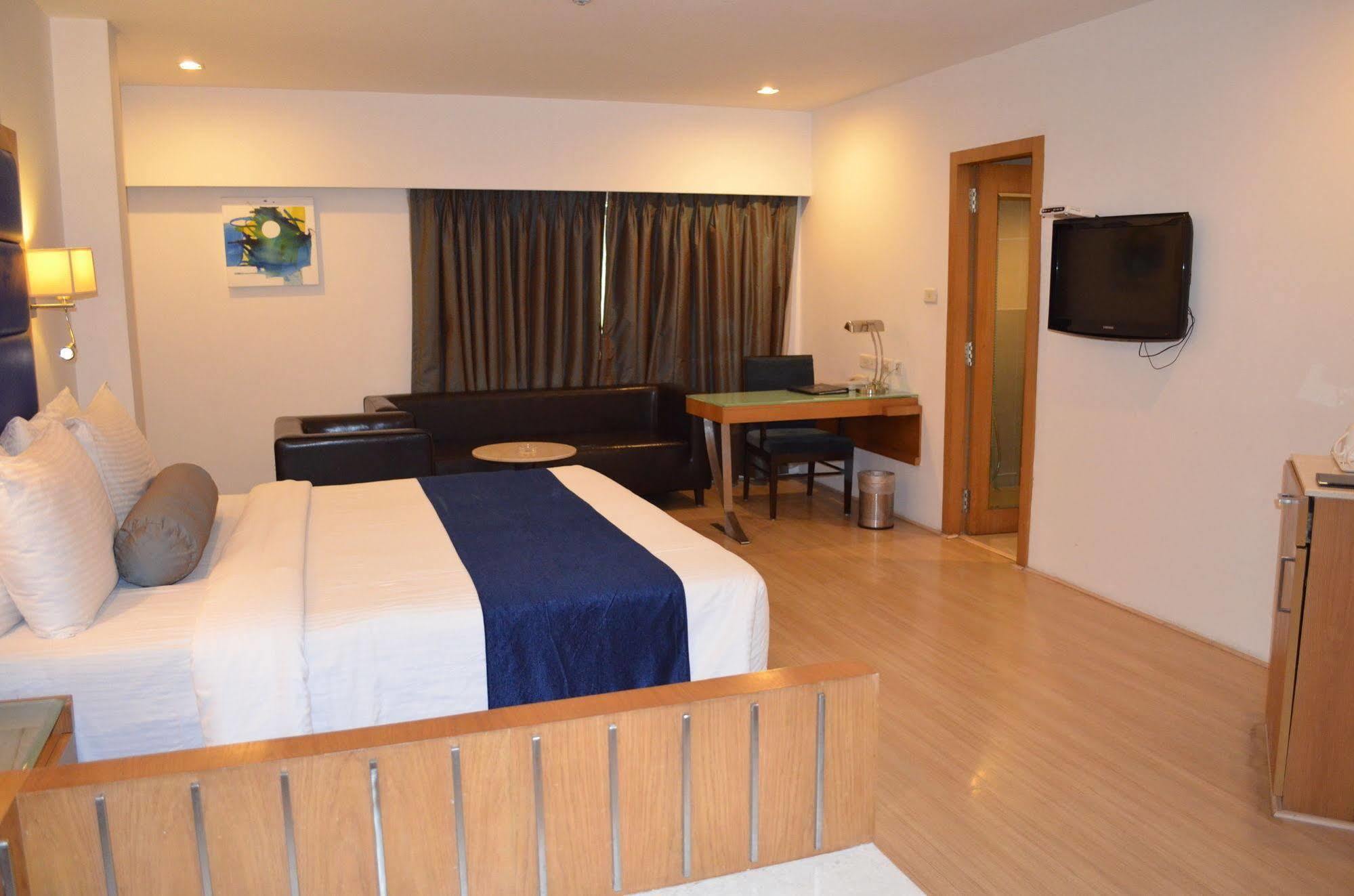 Peerless Hotel ไฮเดอราบัด ภายนอก รูปภาพ