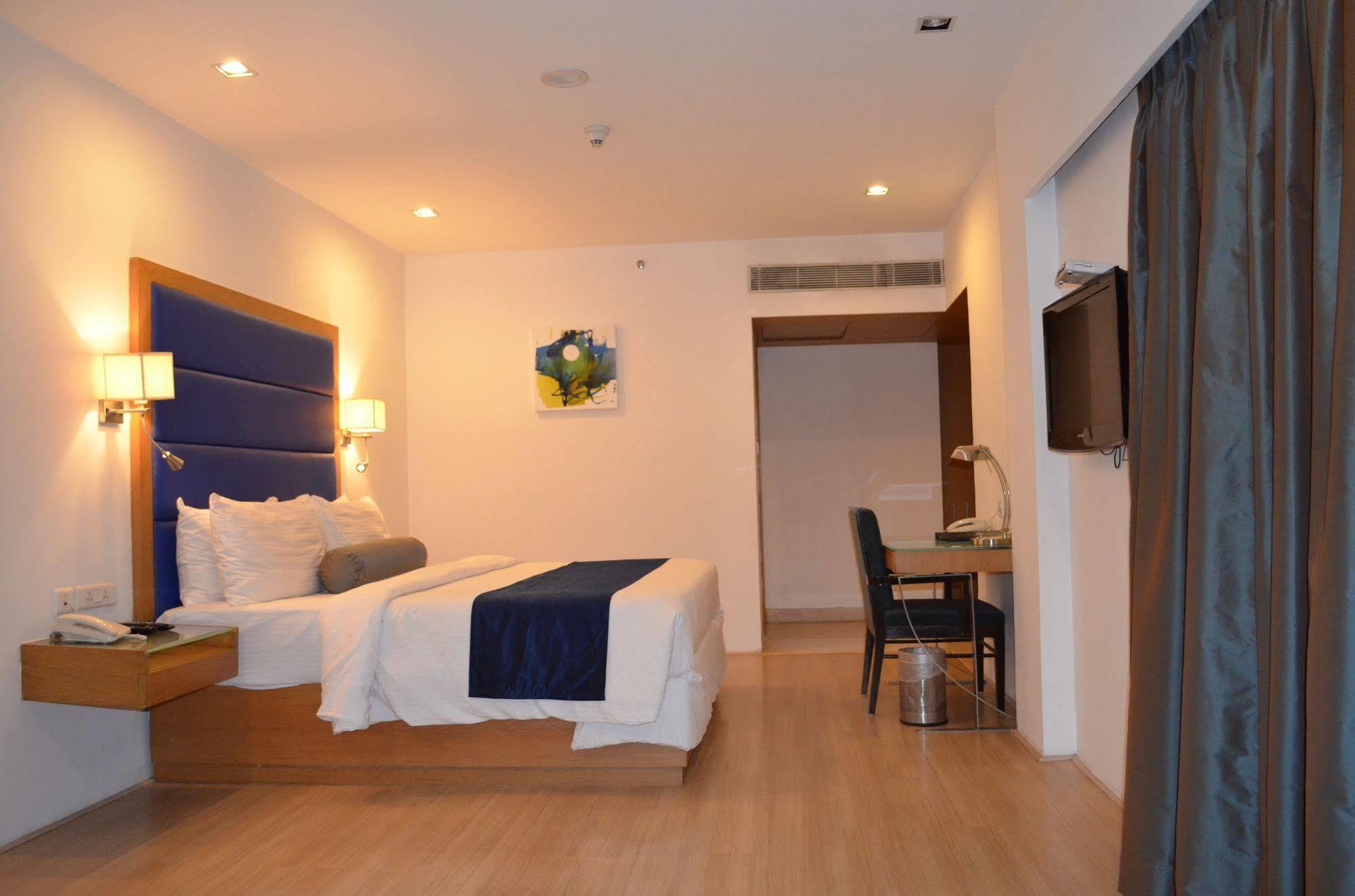 Peerless Hotel ไฮเดอราบัด ภายนอก รูปภาพ